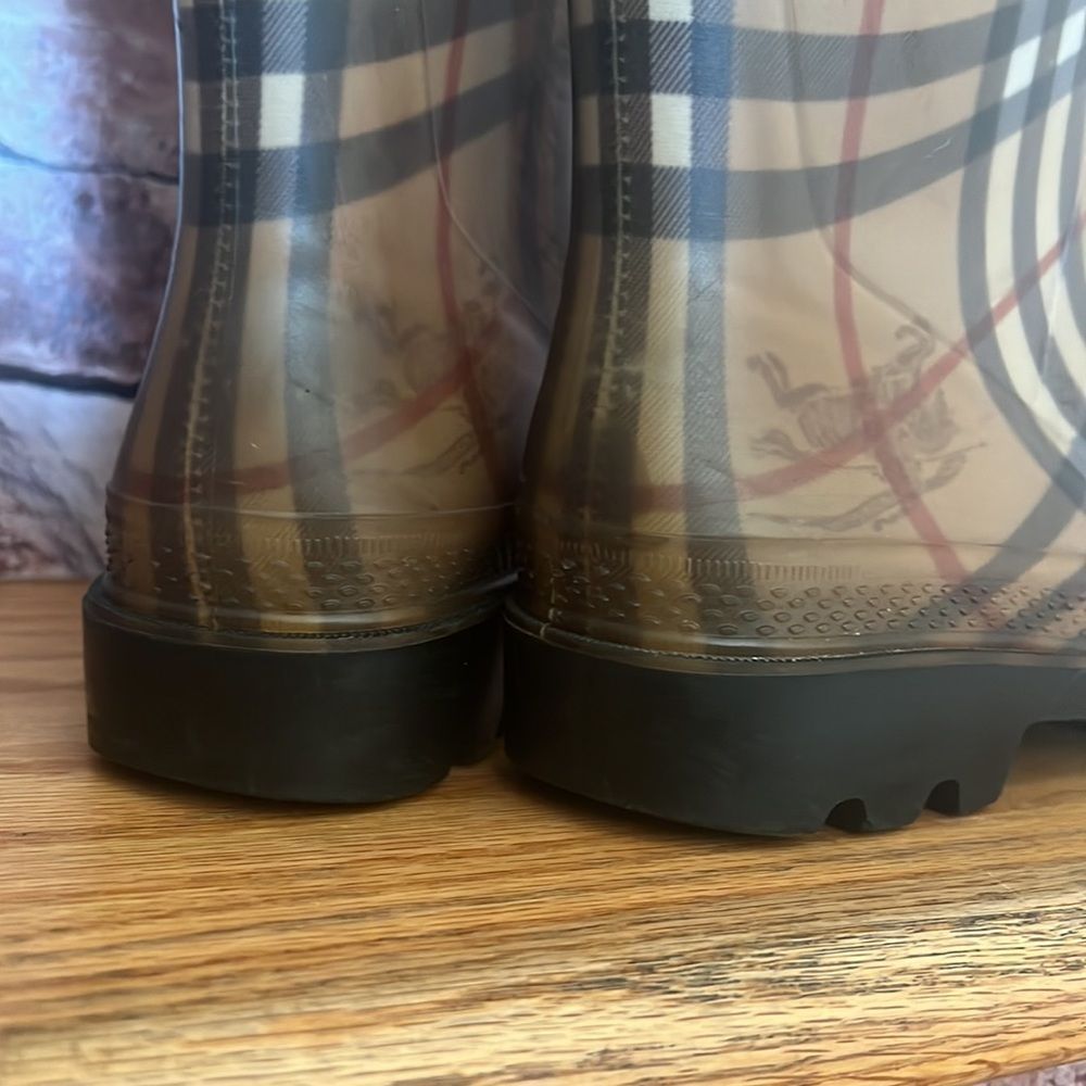 Burberry Rain Boots - Picture 4 of 11